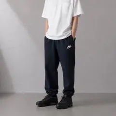ナイキ NIKE 刺繍ロゴ スウェットパンツ ブラック系 M