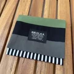 4149【2点100円、3点200円引き】シンプル移動ポケット