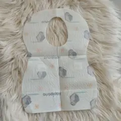 おでかけエプロン　紙エプロン　個別包装　20枚セット