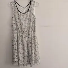 THE EMPORIUM 花柄ノースリーブワンピース