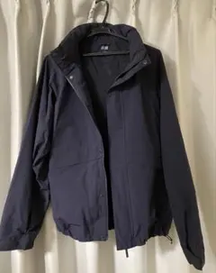 ユニクロ　ウインドプルーフスタンドブルゾン　ネイビー