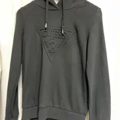 GUESS ブラック フード付きパーカー