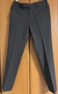 ユニクロ　感動パンツ　グレー　W79