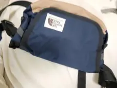 THE NORTH FACE ショルダーバッグ ネイビー/ベージュ