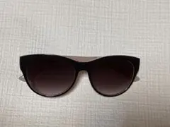 H&M キャットアイサングラス ブラック/ピンクのサムネイル