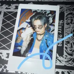 Royz 昴 すっぴん 私服 激レア チェキ サイン入り ボーカル昴 - メルカリ