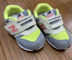 New Balance 996 キッズシューズ グレー/イエロー