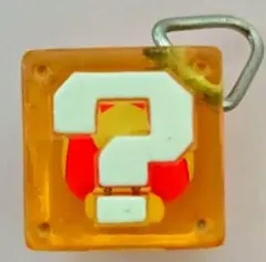 USJ限定 スーパーマリオ ハテナブロック キーホルダー