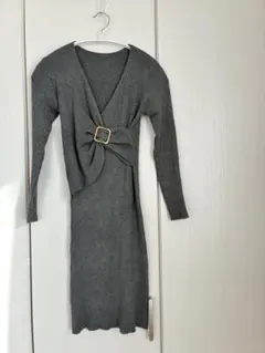 グレー ニットワンピース 長袖