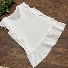 AG by aquagirlフリル付きホワイトノースリーブトップス未使用品