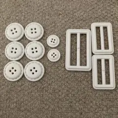 ホワイトボタンとバックルセット　コート　白