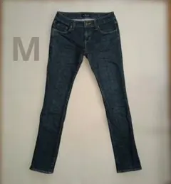 Item thumbnail for item fe82ff9e-e0b5-4313-b5db-732507393ec9