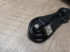 USB A to Micro B ケーブル 1.5m