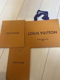 LOUIS VUITTON ショッピングバッグ➕xmas限定ショッピングバッグ