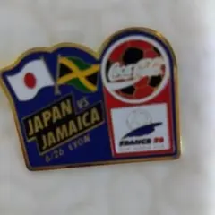 ワールドカップ ピンバッジ 98年フランス大会 - メルカリ