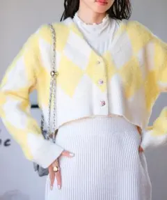 【VIS】ふわふわ ダイヤ柄ショートカーディガン