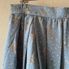 ☆新品☆　テチチテラス　ペイント柄プリントスカートのサムネイル