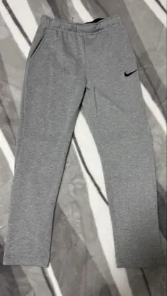 【最終値下げ‼️】Nike Dri-FIT グレー ジョガーパンツ Sサイズ