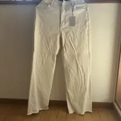 ホワイトデニム ストレートパンツ 未使用