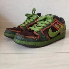 NIKE SB DUNK LOW PRO スニーカーのサムネイル