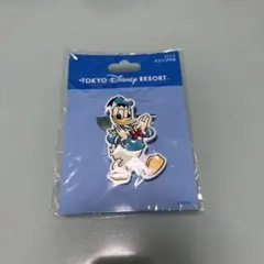 東京ディズニーリゾート　ドナルド　バッジ　クリップ付き