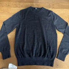 UNIQLO ダークグレー 長袖セーター S