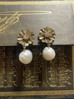 花 ゴールド パール イヤリング
