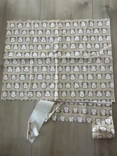 アランジアロンゾ　テツ　ベージュ 綿生地