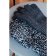 2026年最新】AURALEE 手袋の人気アイテム - メルカリ