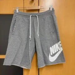 NIKE スウェット　ハーフパンツ 半ズボン　パンツ　ナイキ