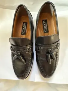 madras MODELLO タッセルローファー ブラックのサムネイル