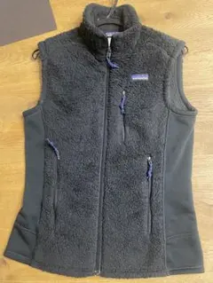 patagonia フリースベスト 黒メンズXS