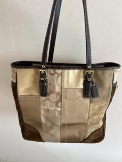 コーチ　ハンドバッグ　新品