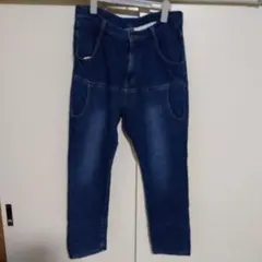 Item thumbnail for item c667704d-f42f-437a-af84-c3edc7cd96c2