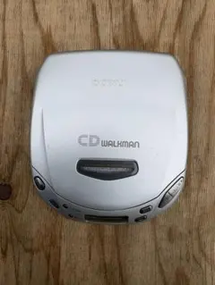 88：SONY D-E660　ソニー　CDウォークマン　ジャンク D-E660｜SONY ソニー D-E660 CDウォークマン (シルバー)｜中古品｜修理