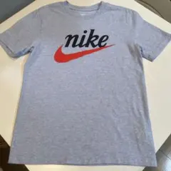 【中古美品】Nike ナイキ　Tシャツ　メンズXSサイズ