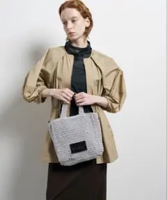 定価1万6500円 ランバンオンブルー ショルダーバッグ　トートバッグ シルバーのサムネイル