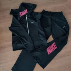 NIKE ジャージ セットアップ ブラック ピンクのサムネイル