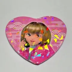 ラブandベリー 20th 花やしきステージ ホロ缶バッジ ラブ