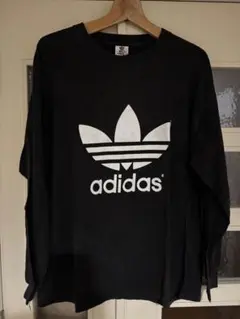 adidas アディダスオリジナルス　ロンT