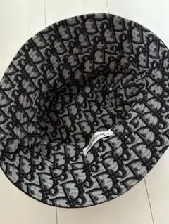 Item thumbnail for item 653b93f1-e83c-4a4e-be5f-83dbf64f77d5