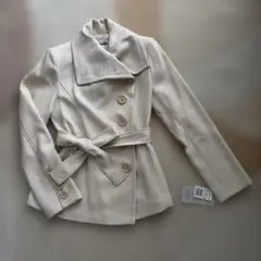 ヤマダヤ【SCOTCLUB】ジャケット　新品　白ベージュ　ダブルブレストコートのサムネイル