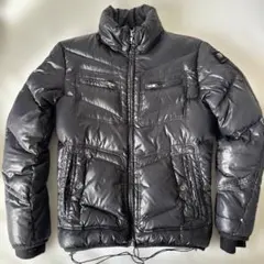 DIESEL ディーゼル ダウンジャケット Sサイズ 黒 モヒカンロゴのサムネイル