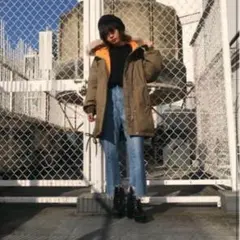 MOUSSY マウジー　カットオフデニムパンツ センタープレス25切りっぱなしのサムネイル