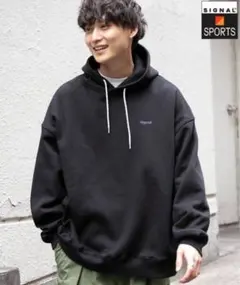 ブラック パーカー Lサイズ　裏起毛　新品未使用　期間限定最安価