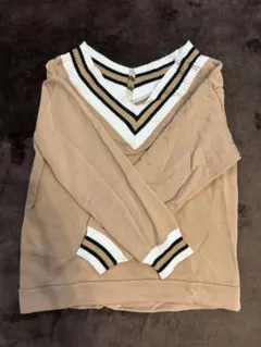 ベージュ Vネック トレーナー