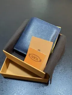 Item thumbnail for item 3b0508bf-5ec3-460c-a40e-f8d75f9db2d0