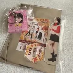 東北ゴールデンエンジェルス　アクリルスタンド秋冬　&アクリルキーホルダーNANA