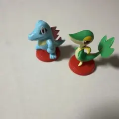 ポケモンチョコエッグ　旅立ちの3匹 ツタージャとワニノコ　2体セット