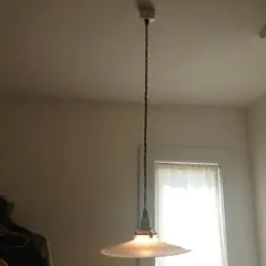 ペンダントライト灯具＆ミルクガラスシェード　電球付き　アクシス
